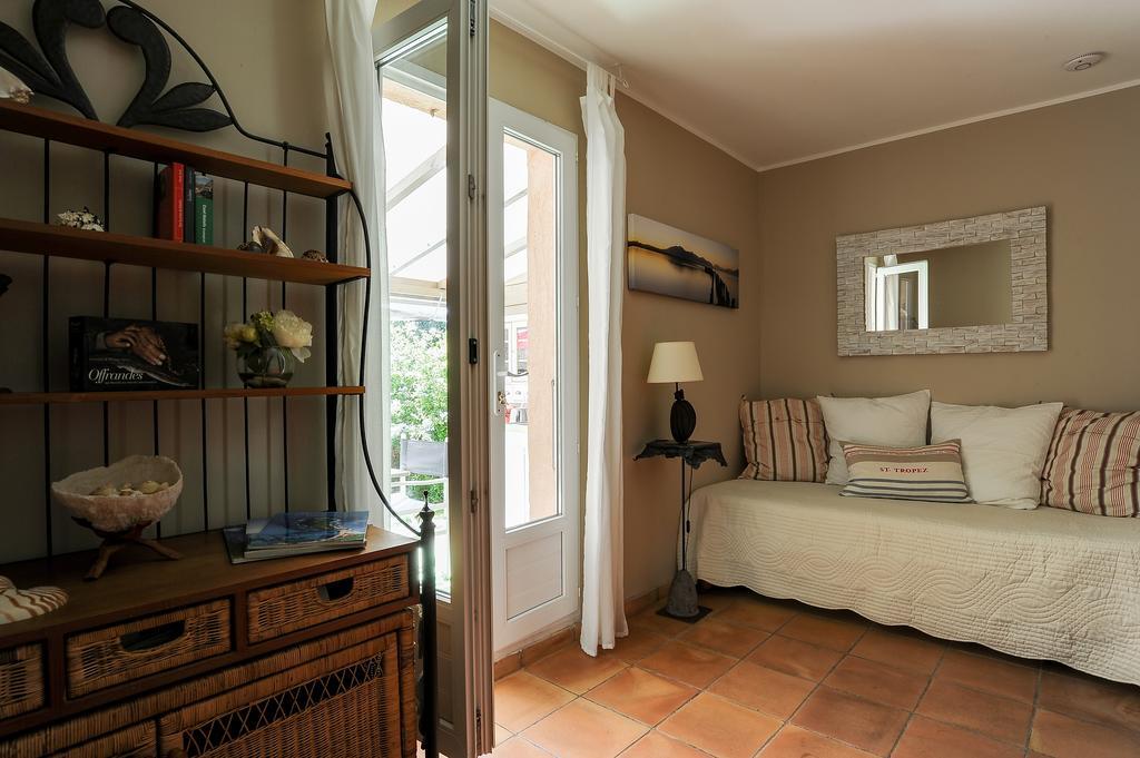 Les Ilets De L'Eau Blanche Apartment Cavalaire-sur-Mer Exterior photo